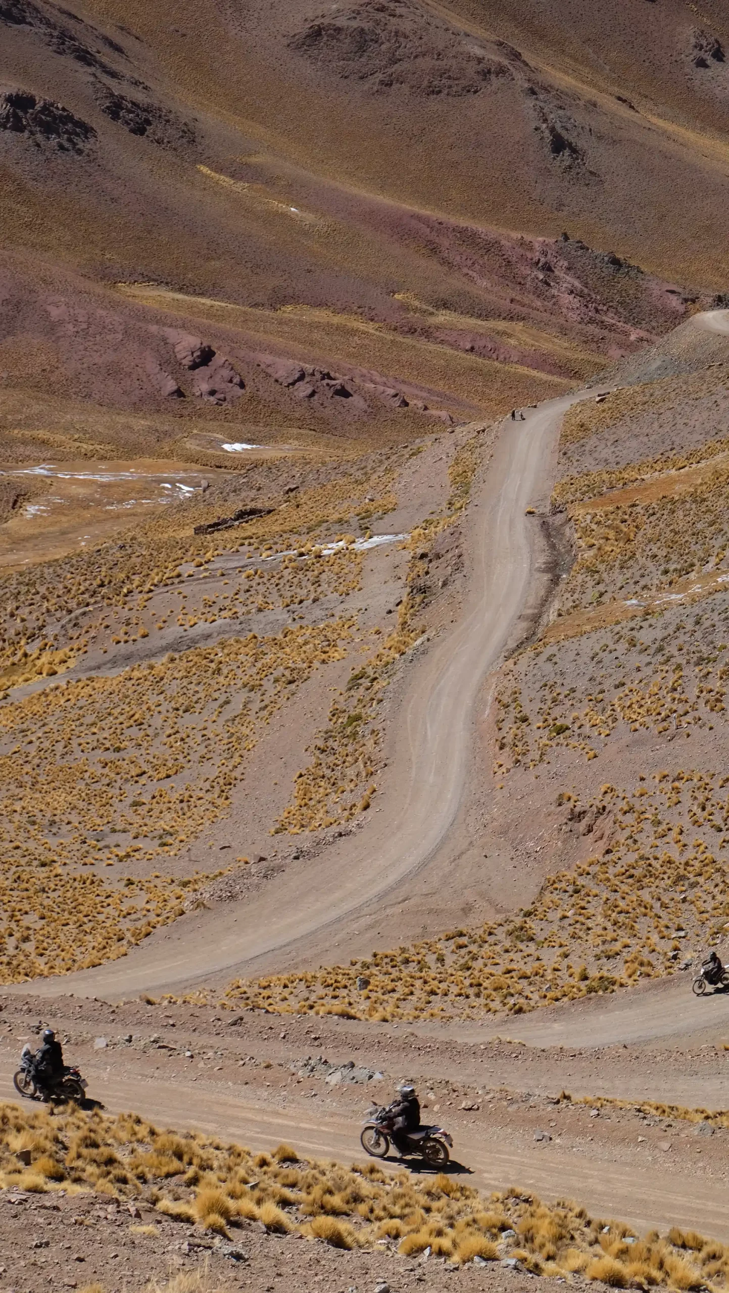 Altiplano Argentino en Moto con Enduro Austral