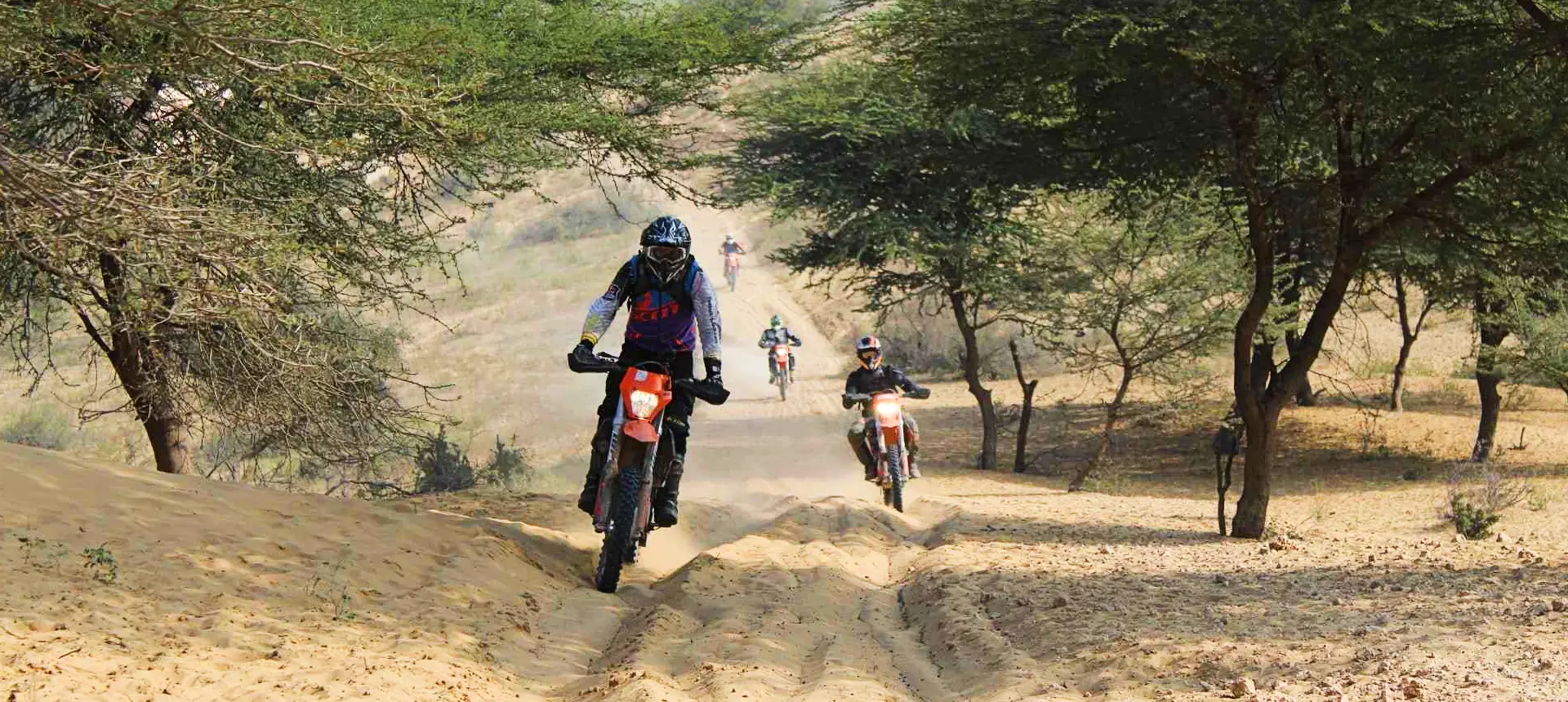 Marruecos en moto off con Aventura en India